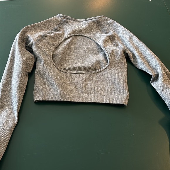 TLF grey long sleeve - Picture 2 of 2